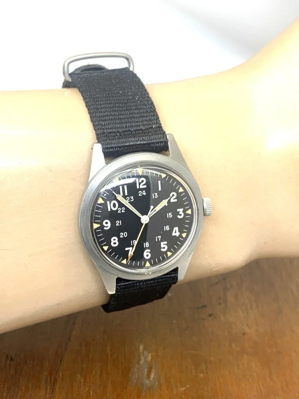 Benrus Mens Watch DTU-2A/P Vietnam Era Vintage Military Jan 1967 Nylon Band 34mm